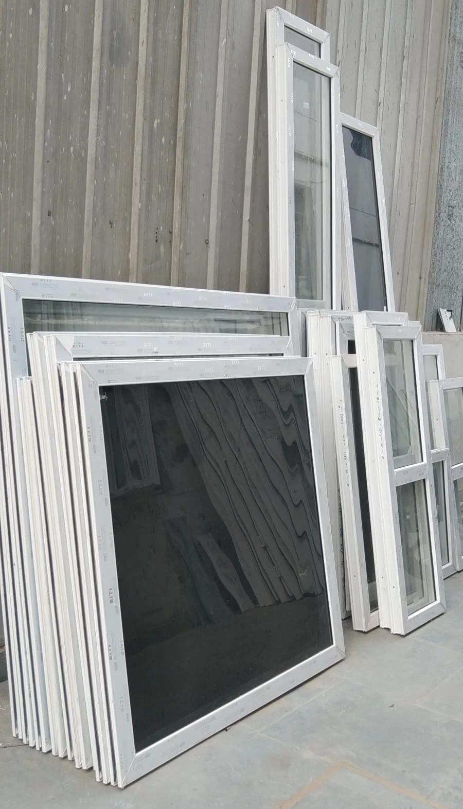 Site Installation — Villa Corner Window